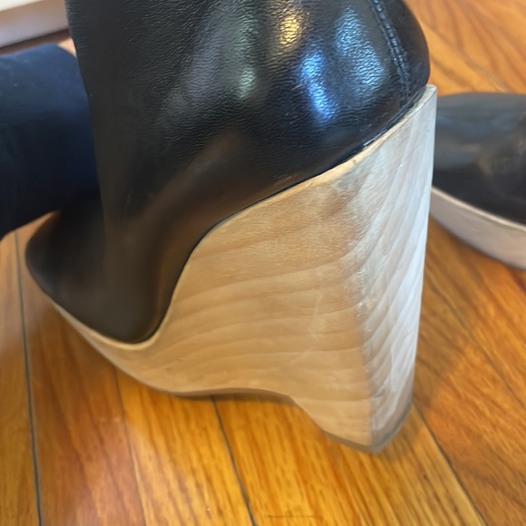 Calvin Klein Collection Black Leather Wooden Wedges size 7 - Picture 9 of 16